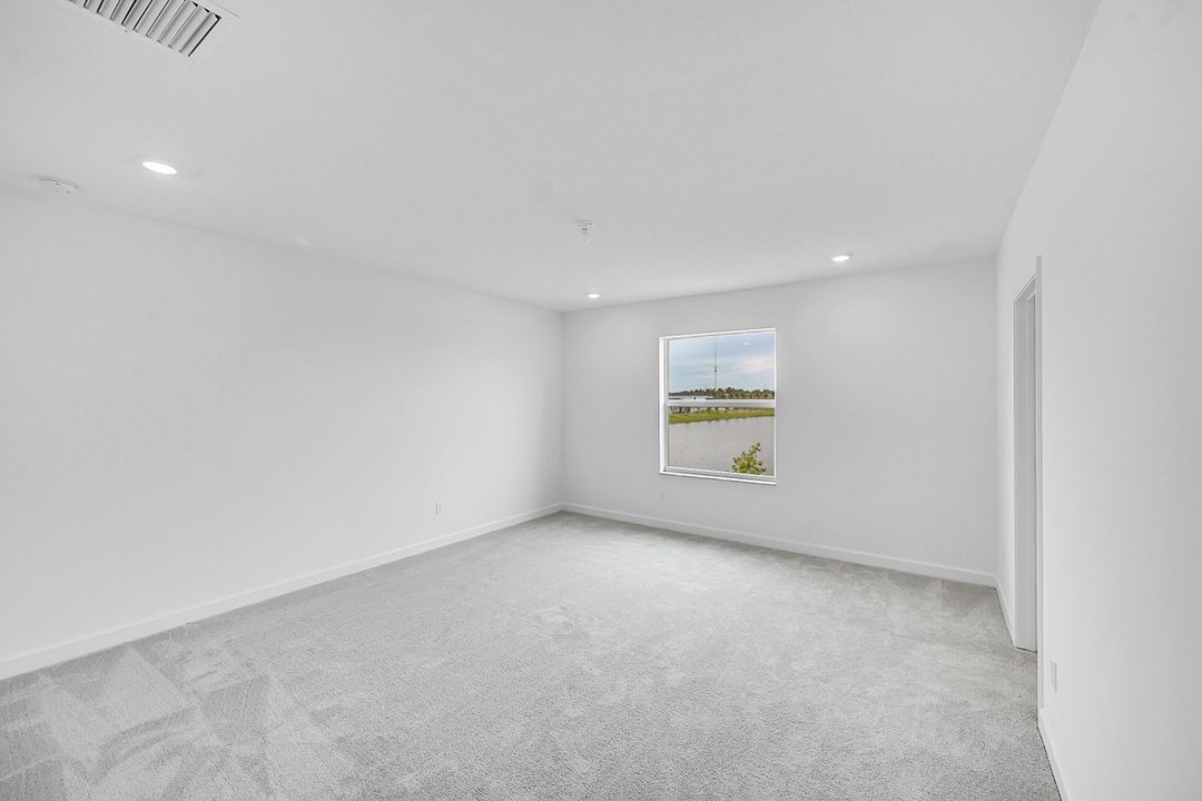 На продажу: $449,900 (4 спален, 2 ванн, 2581 Квадратных фут)