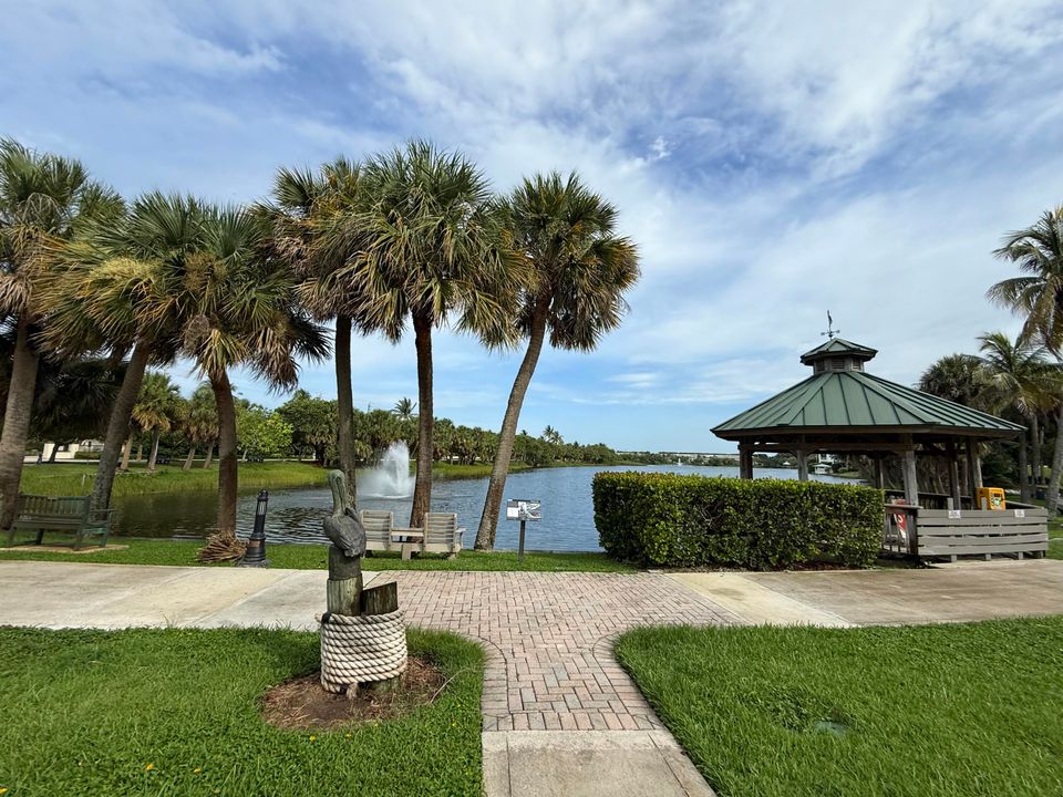 На продажу: $2,499,000 (4 спален, 3 ванн, 2717 Квадратных фут)