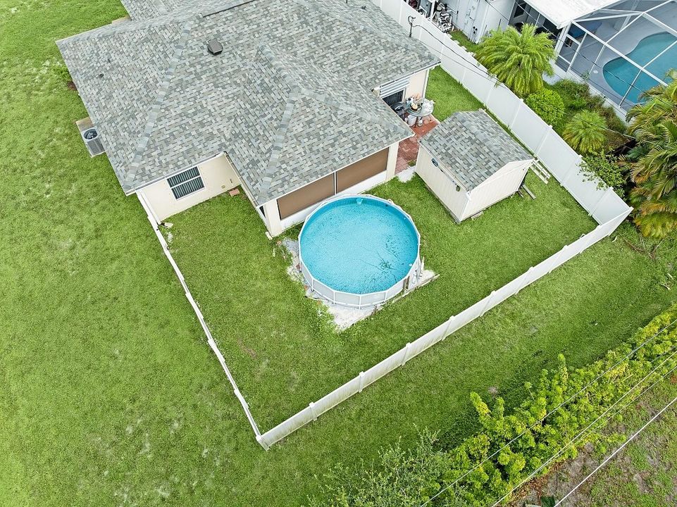 Activo con contrato: $319,900 (3 camas, 2 baños, 1438 Pies cuadrados)