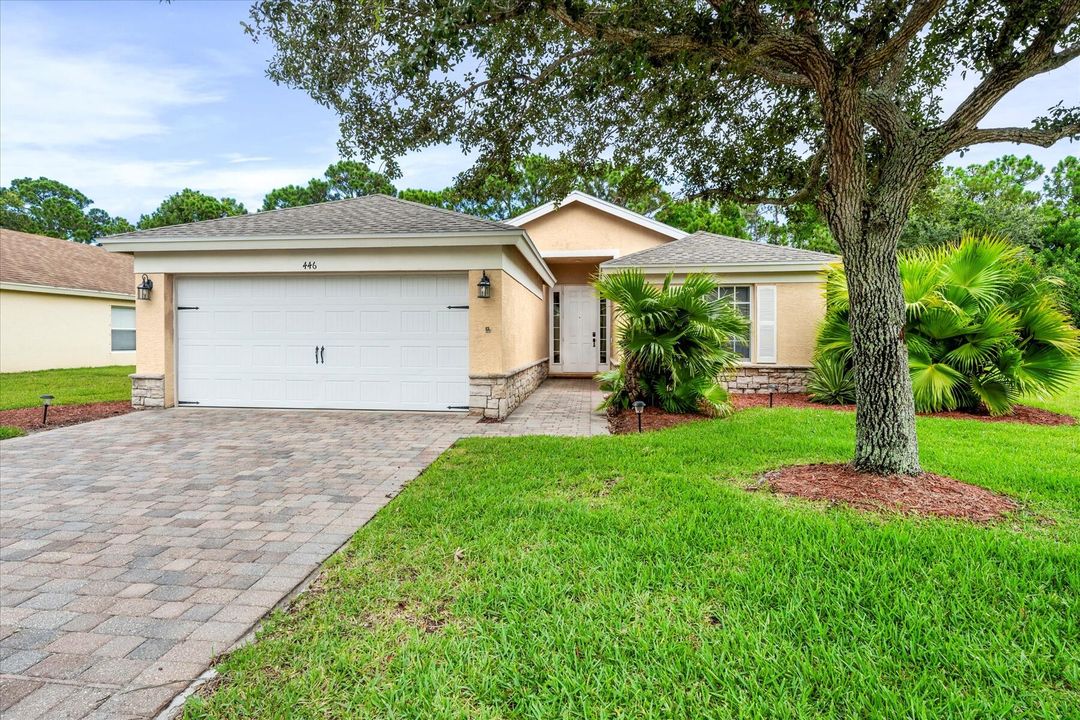 Недавно продано: $328,900 (3 спален, 2 ванн, 2072 Квадратных фут)