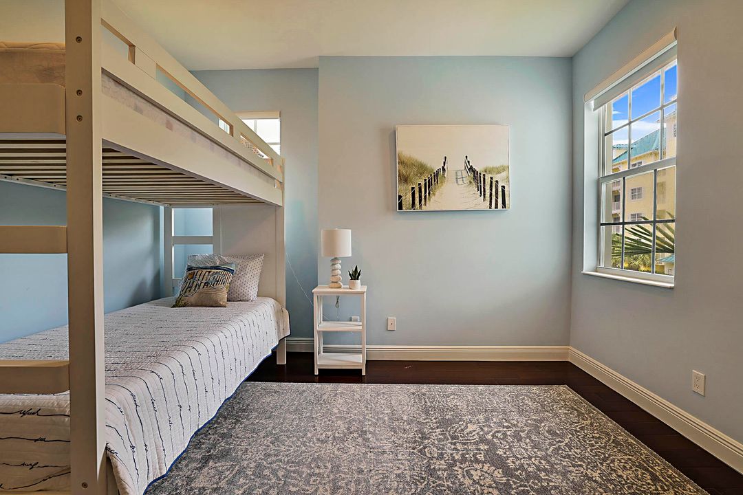 En Venta: $1,175,000 (3 camas, 2 baños, 2058 Pies cuadrados)