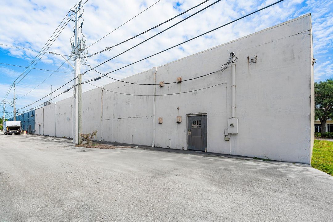 На продажу: $2,850,000 (0 спален, 0 ванн, 8931 Квадратных фут)