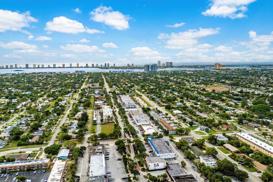 На продажу: $2,850,000 (0 спален, 0 ванн, 8931 Квадратных фут)