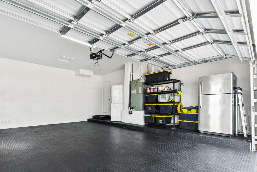 En Venta: $1,787,000 (6 camas, 5 baños, 4263 Pies cuadrados)