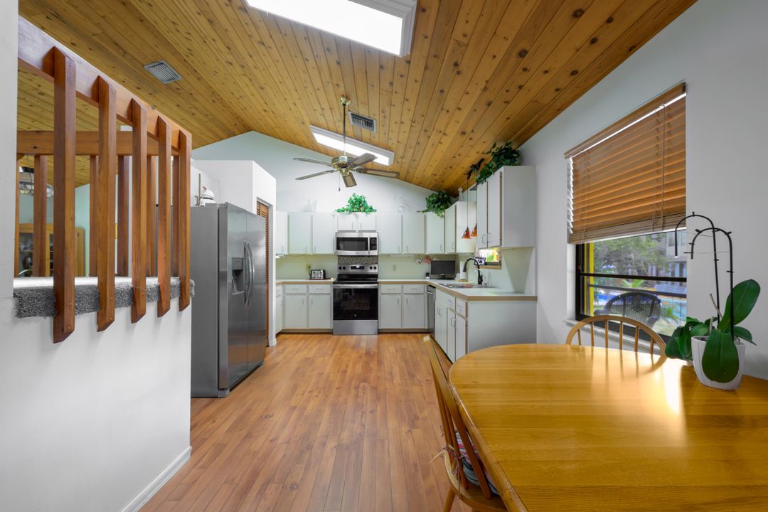 For Sale: $750,000 (3 beds, 2 baths, 2288 Square Feet)