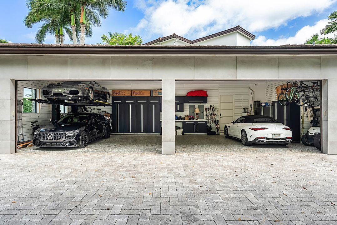 For Sale: $9,950,000 (6 beds, 8 baths, 9041 Square Feet)