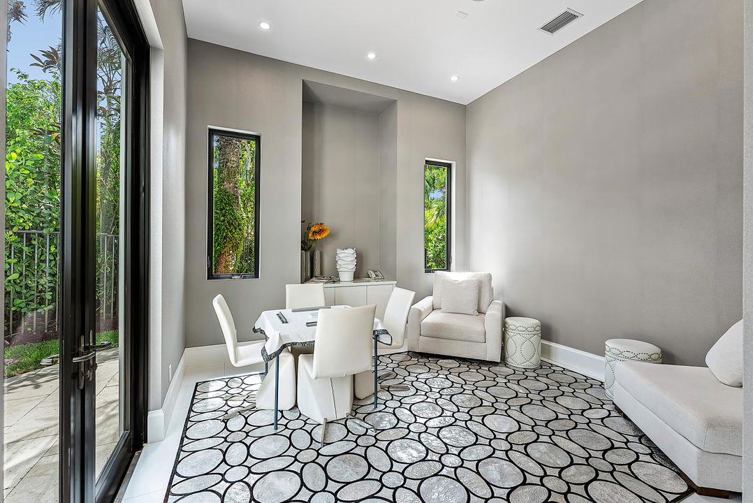 For Sale: $9,950,000 (6 beds, 8 baths, 9041 Square Feet)