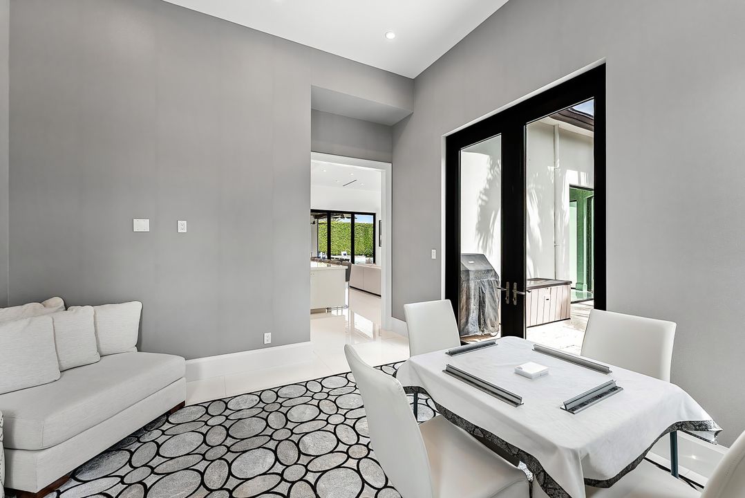 For Sale: $9,950,000 (6 beds, 8 baths, 9041 Square Feet)