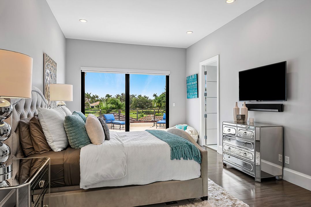 For Sale: $9,950,000 (6 beds, 8 baths, 9041 Square Feet)