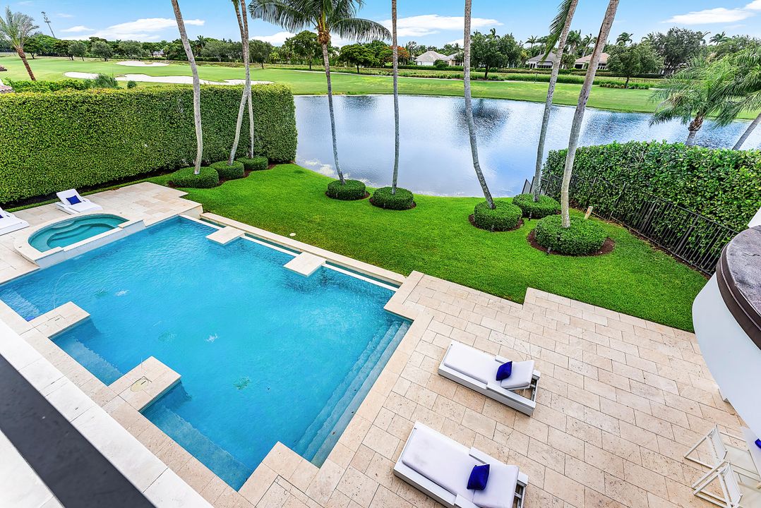 For Sale: $9,950,000 (6 beds, 8 baths, 9041 Square Feet)