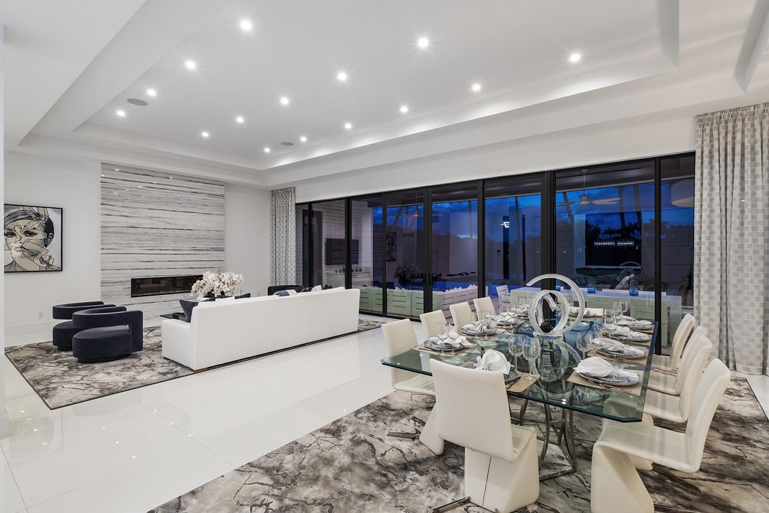 For Sale: $9,950,000 (6 beds, 8 baths, 9041 Square Feet)