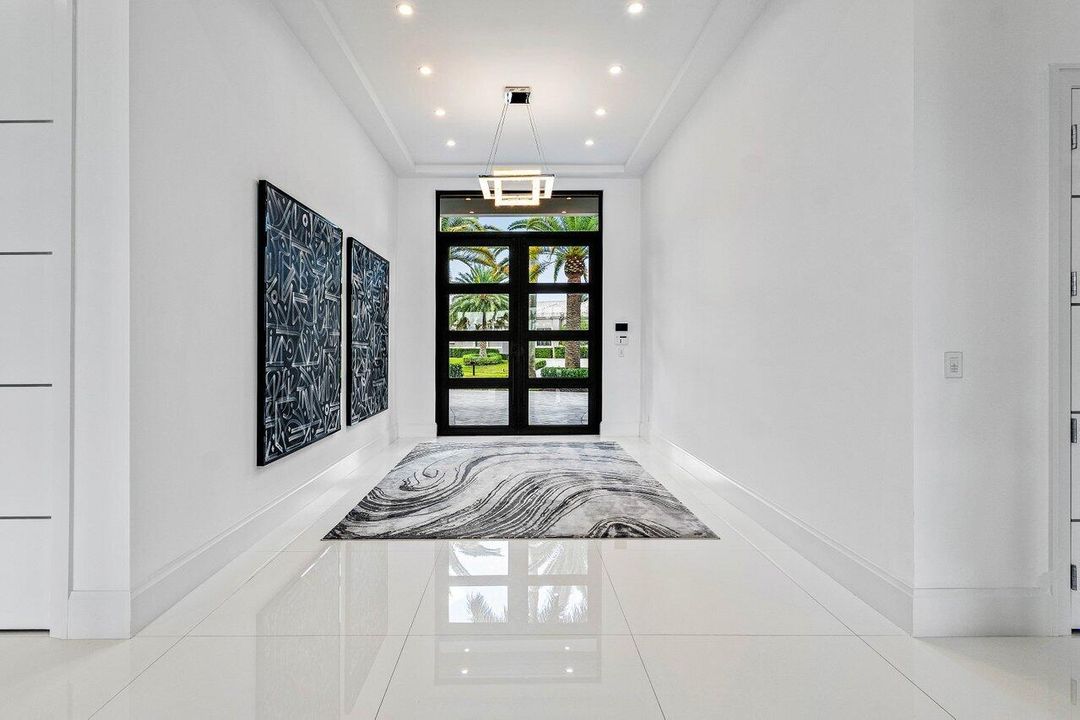 For Sale: $9,950,000 (6 beds, 8 baths, 9041 Square Feet)