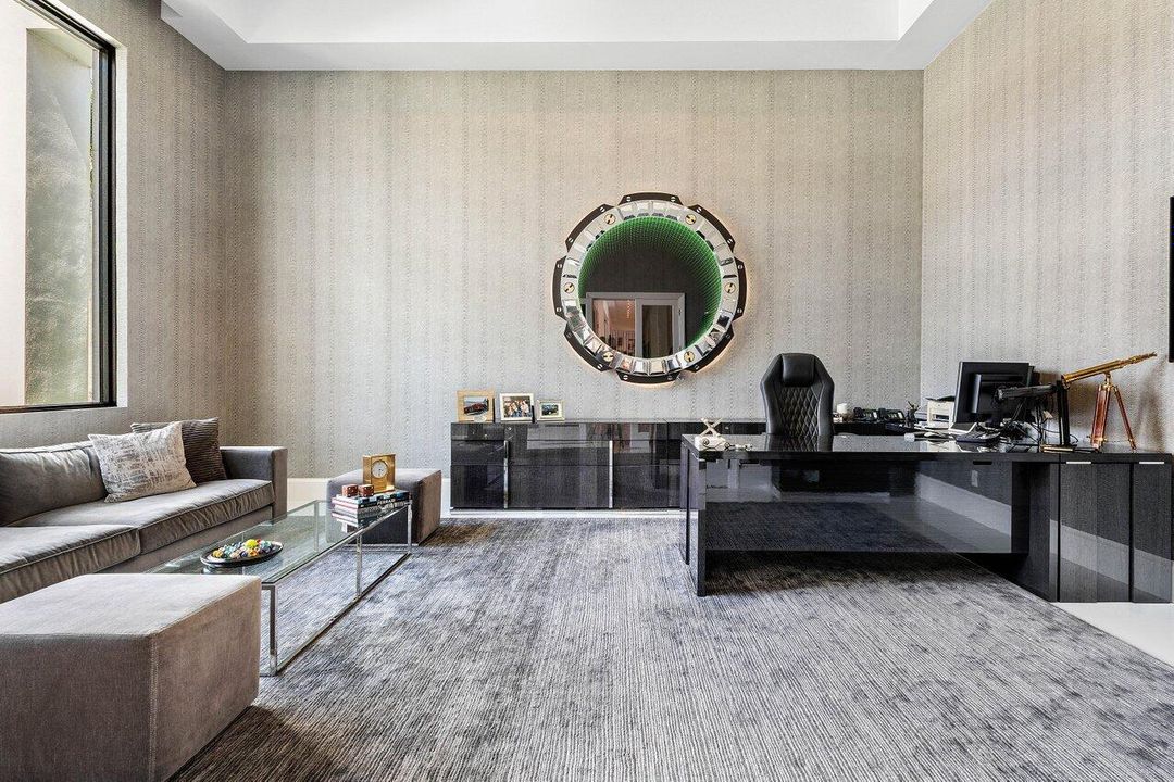 For Sale: $9,950,000 (6 beds, 8 baths, 9041 Square Feet)