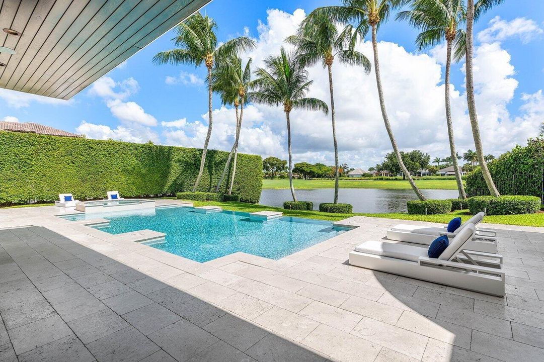 For Sale: $9,950,000 (6 beds, 8 baths, 9041 Square Feet)