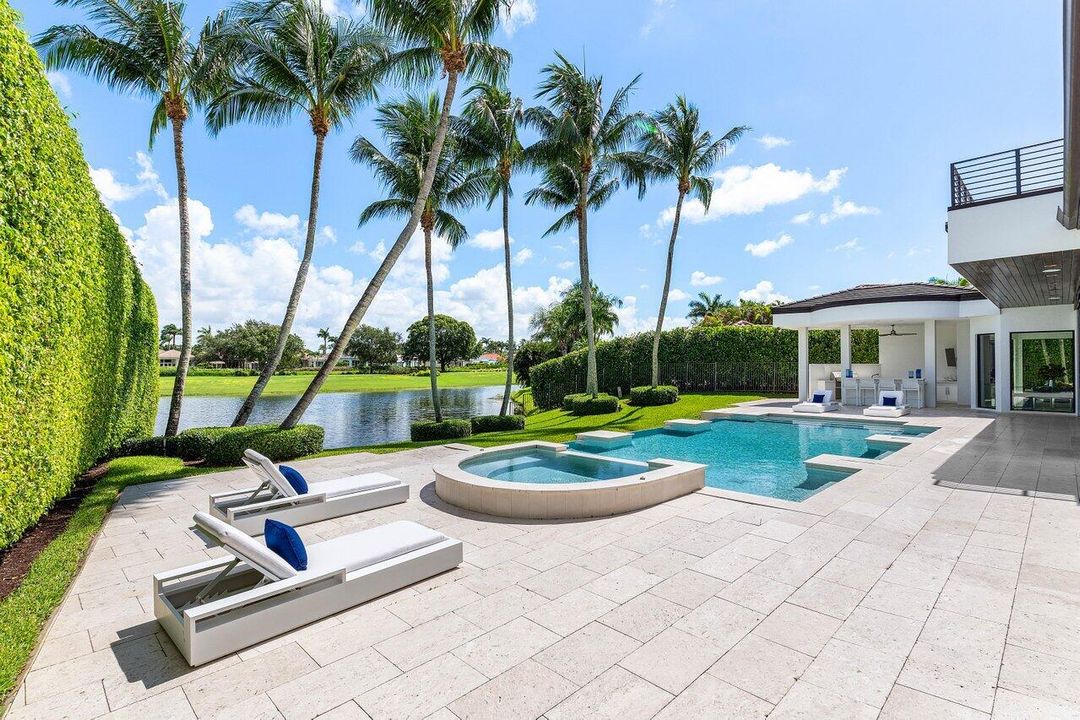 For Sale: $9,950,000 (6 beds, 8 baths, 9041 Square Feet)