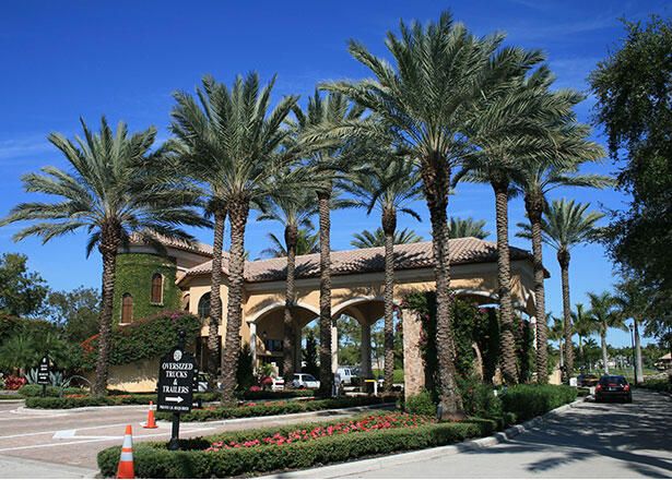 For Sale: $9,950,000 (6 beds, 8 baths, 9041 Square Feet)