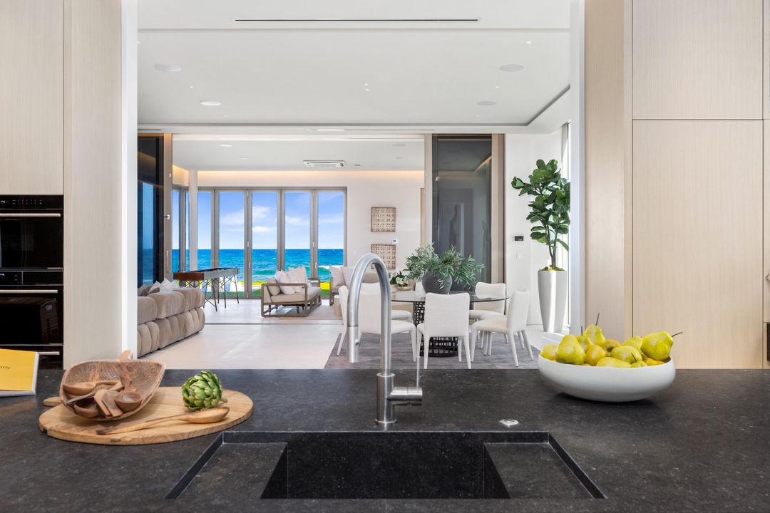 For Sale: $64,500,000 (6 beds, 8 baths, 19666 Square Feet)