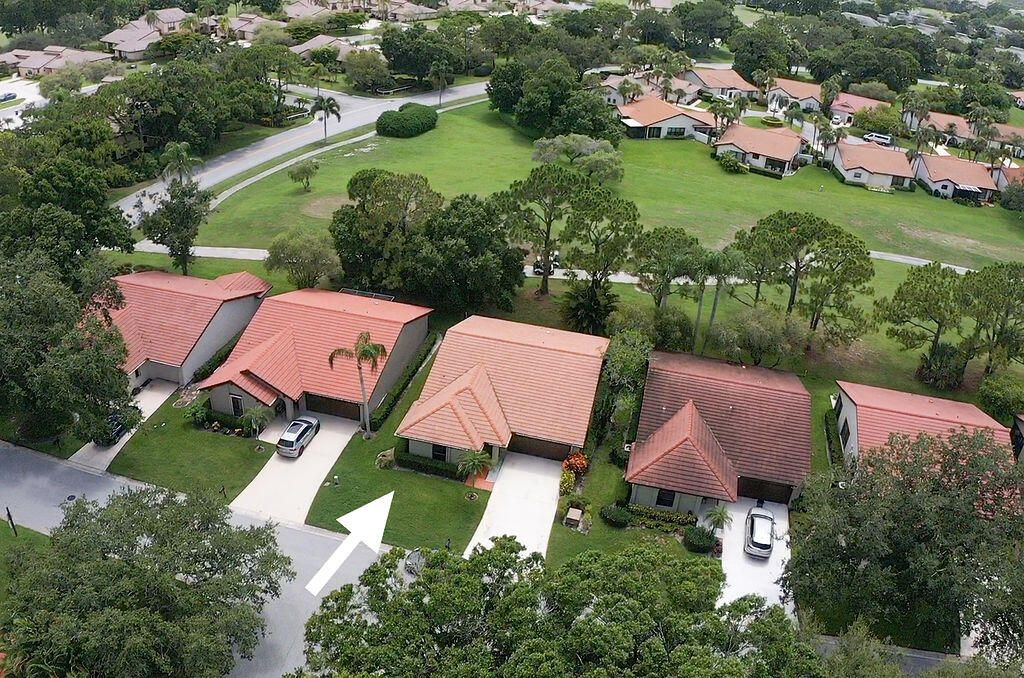 En Venta: $360,000 (2 camas, 2 baños, 1711 Pies cuadrados)