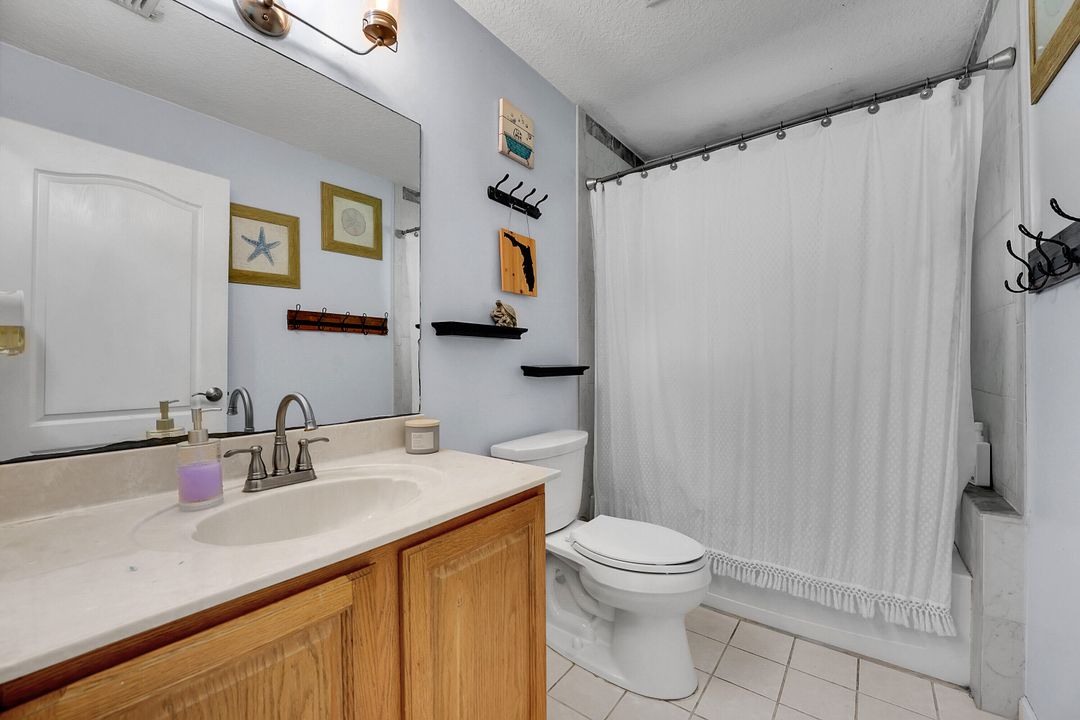 For Sale: $979,500 (4 beds, 2 baths, 2399 Square Feet)