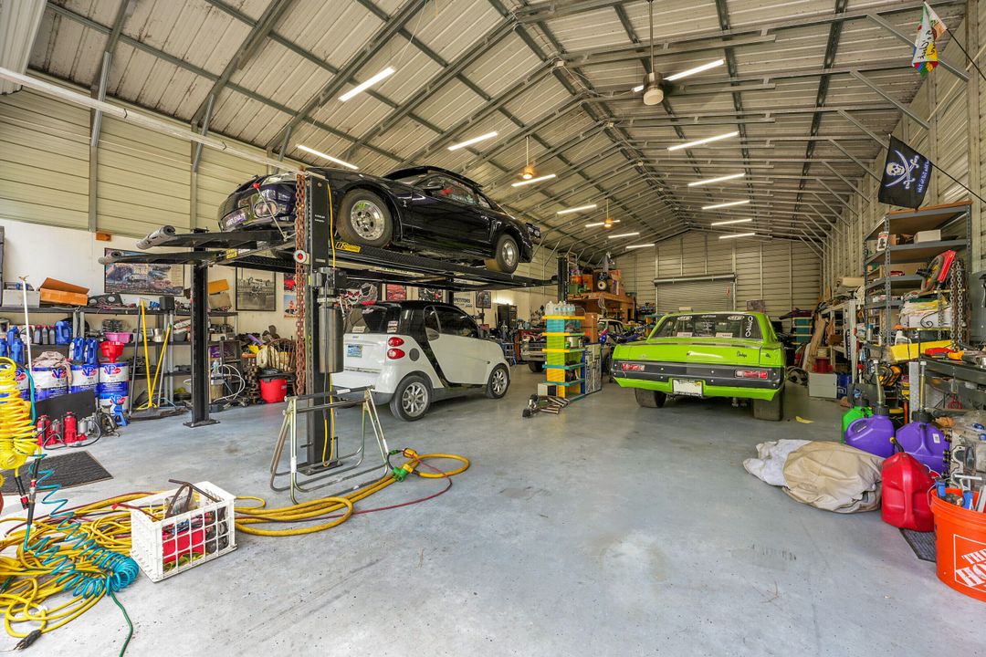 For Sale: $979,500 (4 beds, 2 baths, 2399 Square Feet)