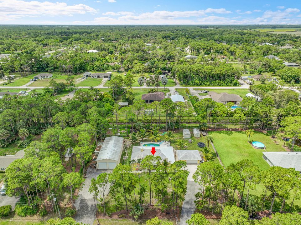 For Sale: $979,500 (4 beds, 2 baths, 2399 Square Feet)