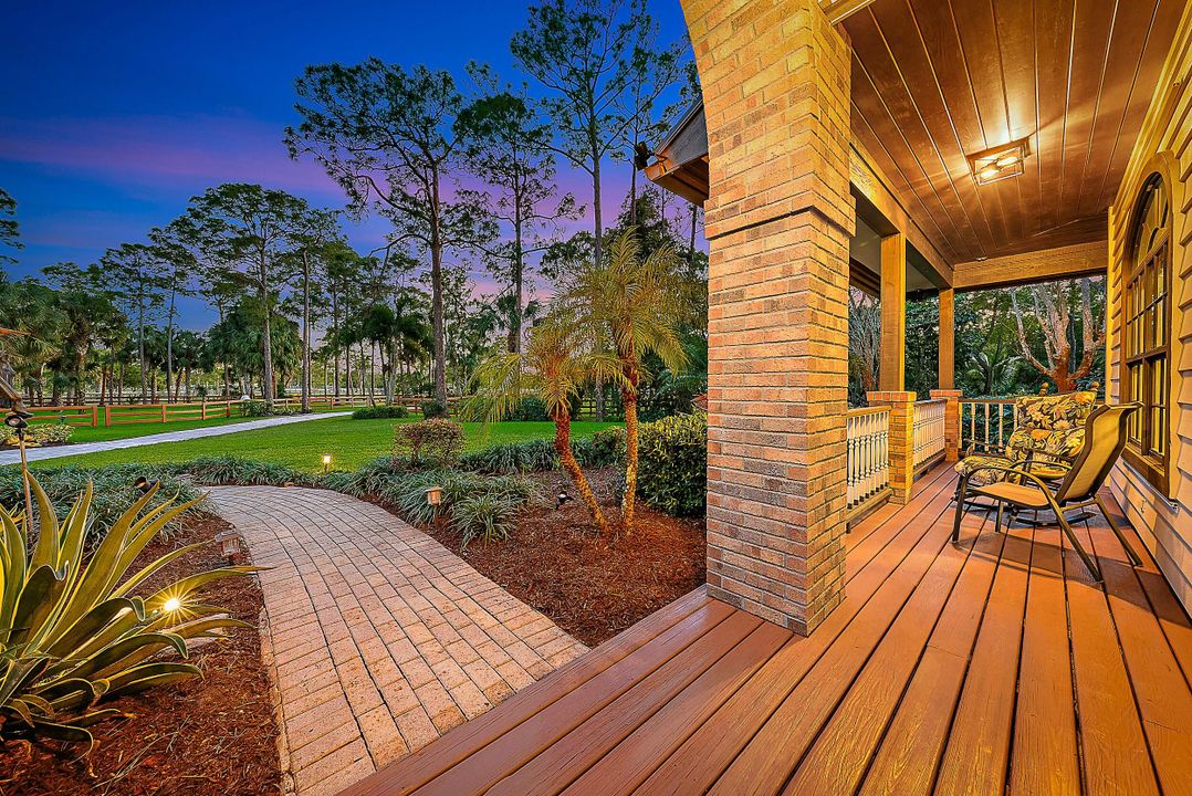 Recently Sold: $1,550,000 (4 beds, 3 baths, 3149.5 Square Feet)