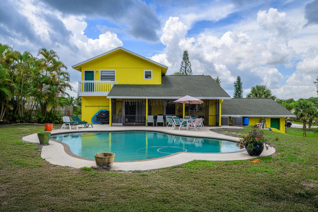 For Sale: $750,000 (3 beds, 2 baths, 2288 Square Feet)