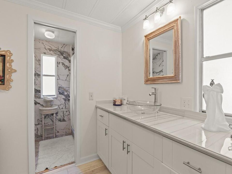 For Sale: $74,999 (2 beds, 2 baths, 1536 Square Feet)