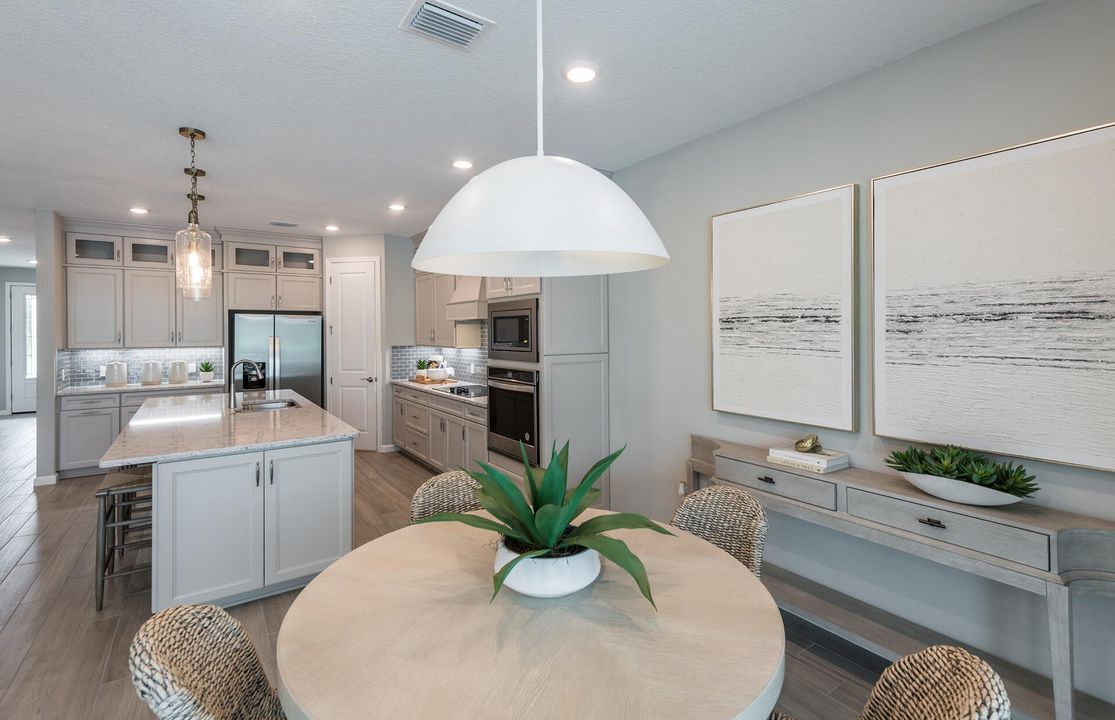 For Sale: $935,295 (5 beds, 4 baths, 2894 Square Feet)