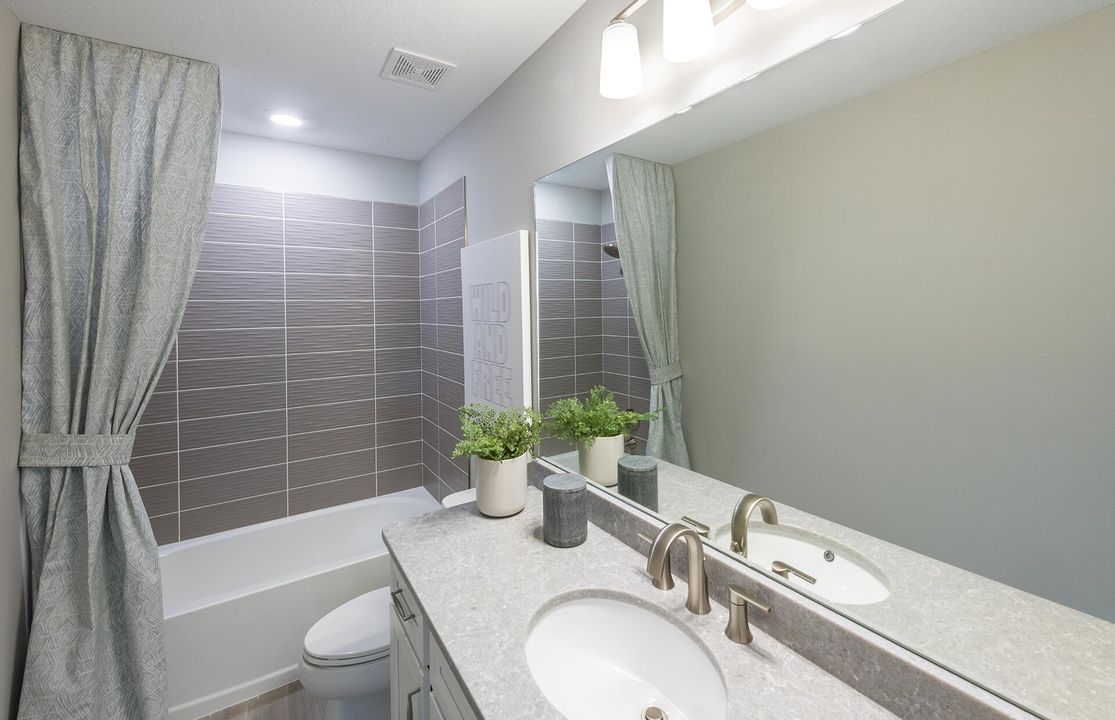 For Sale: $935,295 (5 beds, 4 baths, 2894 Square Feet)