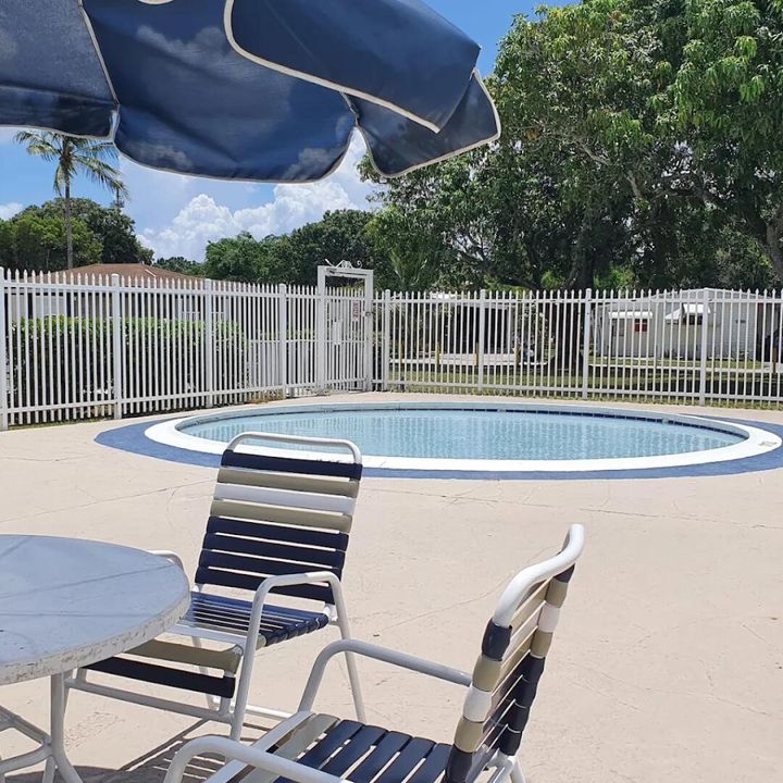 Active With Contract: $88,500 (3 beds, 2 baths, 1440 Square Feet)