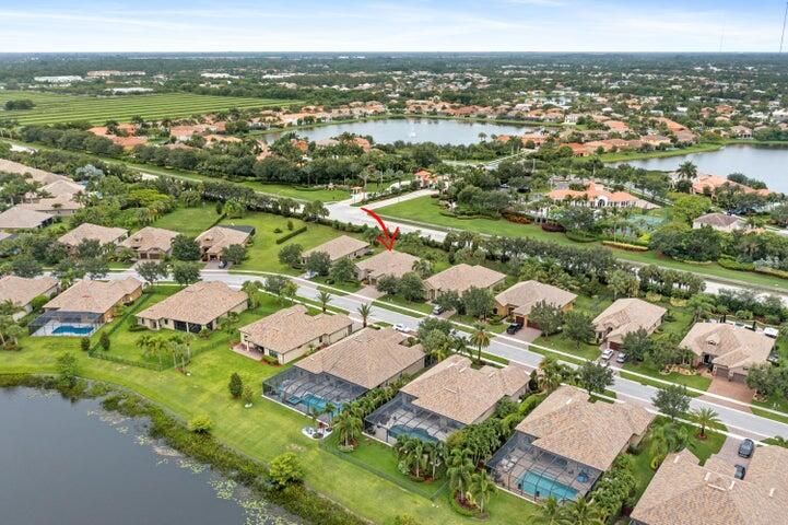 待售: $878,970 (3 贝兹, 3 浴室, 2561 平方英尺)