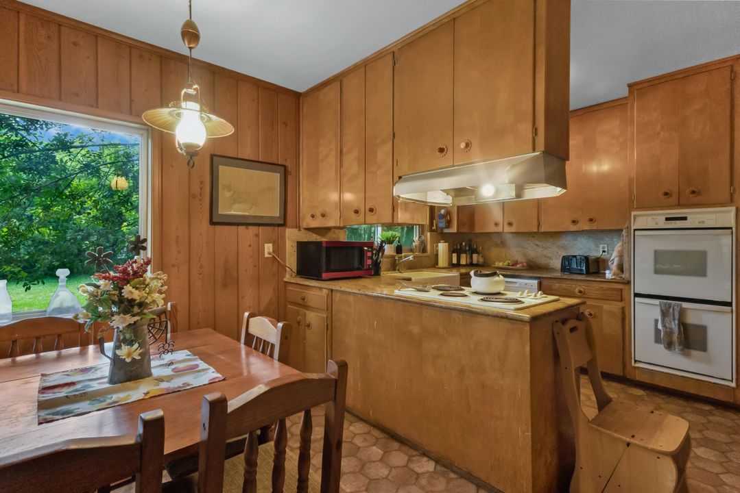 待售: $999,900 (0 贝兹, 0 浴室, 0 平方英尺)