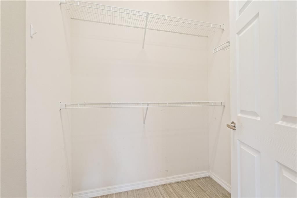 На продажу: $400,000 (3 спален, 2 ванн, 1563 Квадратных фут)