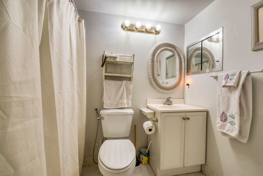 待售: $74,980 (1 贝兹, 1 浴室, 700 平方英尺)