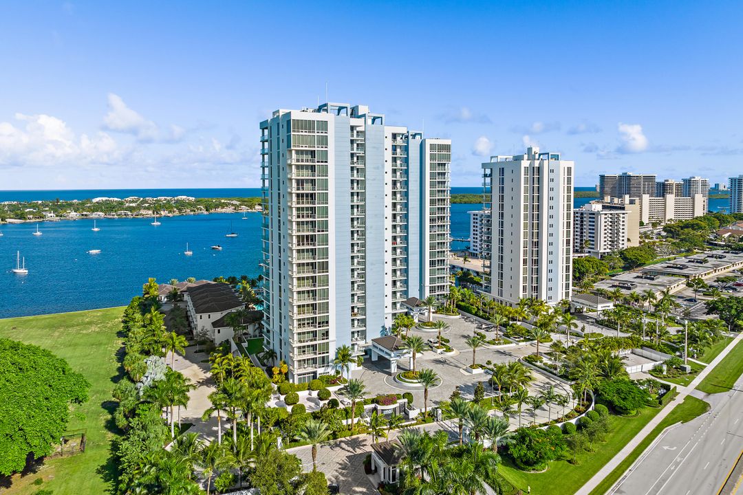 En Venta: $3,150,000 (4 camas, 4 baños, 3032 Pies cuadrados)