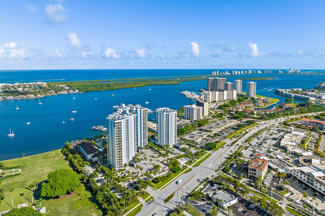 En Venta: $3,150,000 (4 camas, 4 baños, 3032 Pies cuadrados)