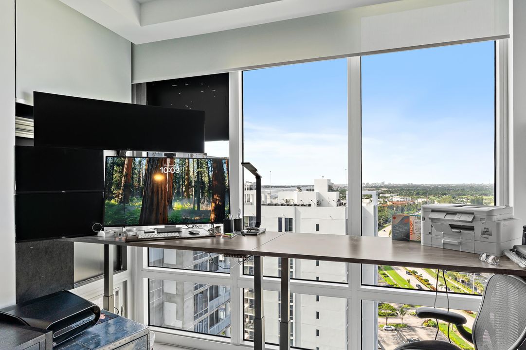 En Venta: $3,150,000 (4 camas, 4 baños, 3032 Pies cuadrados)