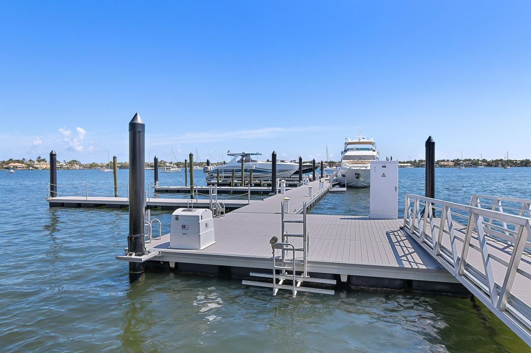 En Venta: $3,150,000 (4 camas, 4 baños, 3032 Pies cuadrados)