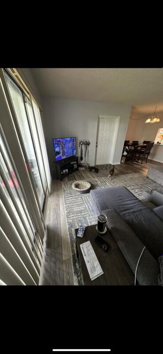 En Venta: $199,000 (2 camas, 2 baños, 1106 Pies cuadrados)