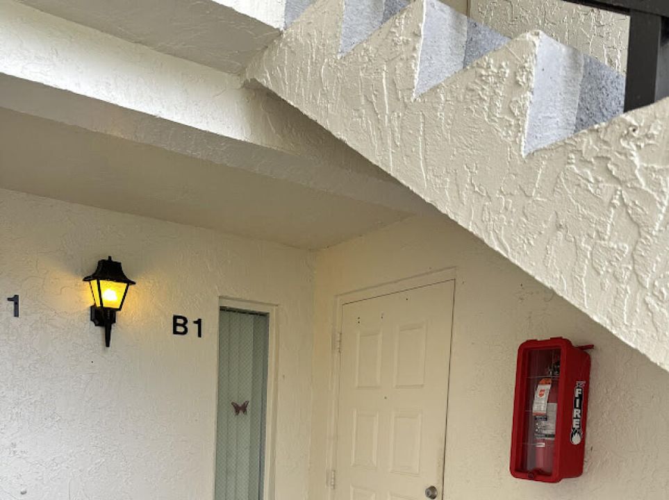 En Venta: $199,000 (2 camas, 2 baños, 1106 Pies cuadrados)