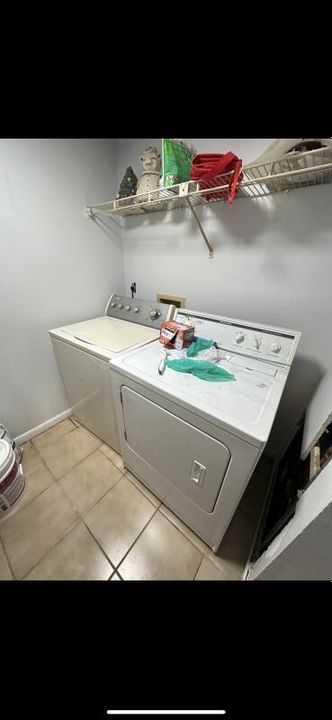 En Venta: $199,000 (2 camas, 2 baños, 1106 Pies cuadrados)
