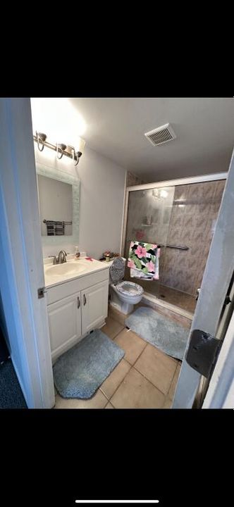 En Venta: $199,000 (2 camas, 2 baños, 1106 Pies cuadrados)