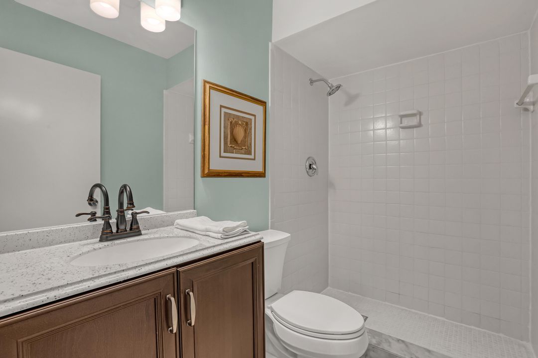 For Sale: $239,000 (2 beds, 2 baths, 1230 Square Feet)