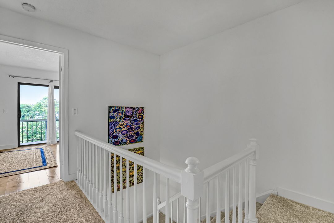 For Sale: $239,000 (2 beds, 2 baths, 1230 Square Feet)