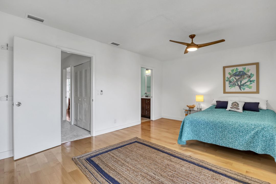 For Sale: $239,000 (2 beds, 2 baths, 1230 Square Feet)