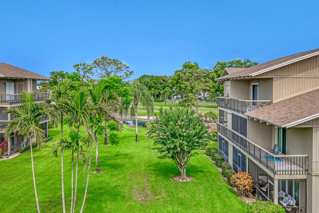 For Sale: $239,000 (2 beds, 2 baths, 1230 Square Feet)