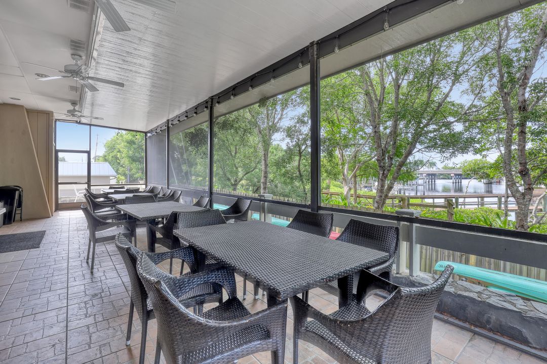 For Sale: $239,000 (2 beds, 2 baths, 1230 Square Feet)