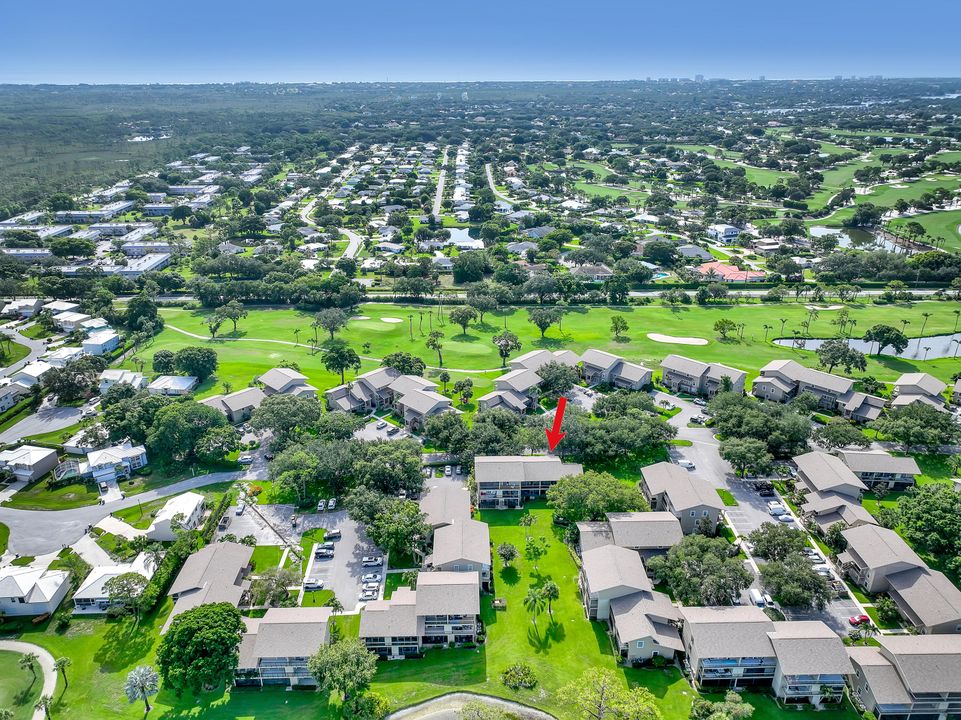 For Sale: $239,000 (2 beds, 2 baths, 1230 Square Feet)