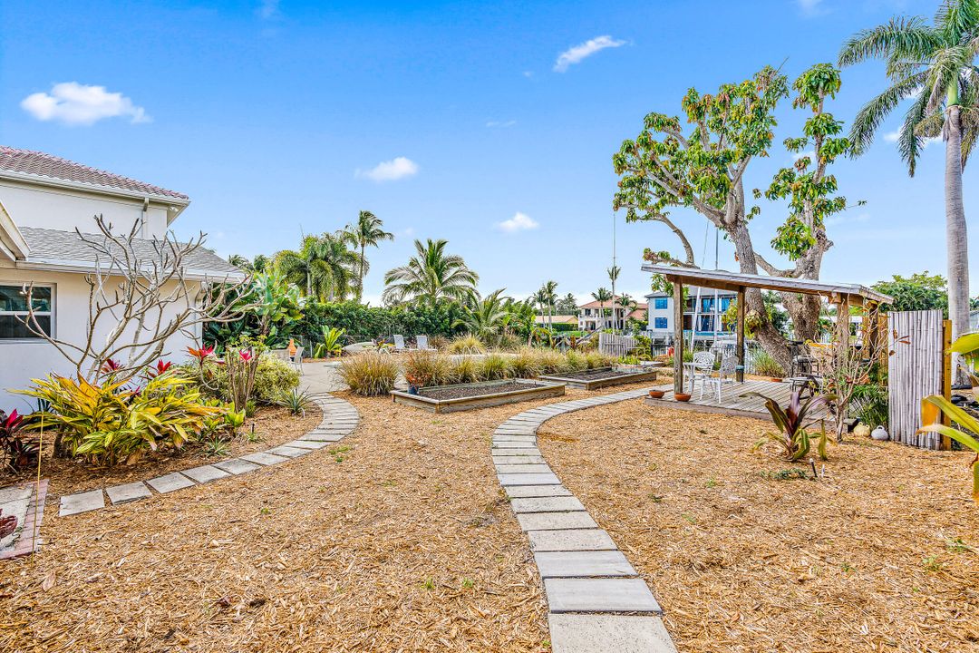 В аренду: $12,500 (2 спален, 2 ванн, 1590 Квадратных фут)